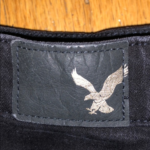 Black American Eagle jean shorts - Picture 2 of 5